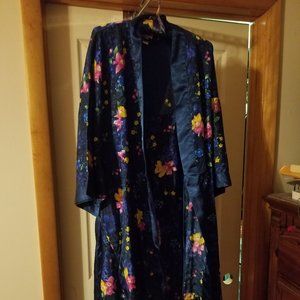 Vanity Fair Nightie Set - Navy Floral - XL